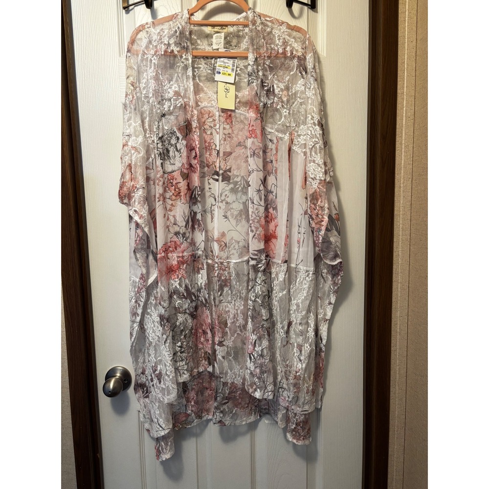 Brittany Black Women 3X Floral Lace Kimono Wrap Sheer Pink White Grey 631495 NWT